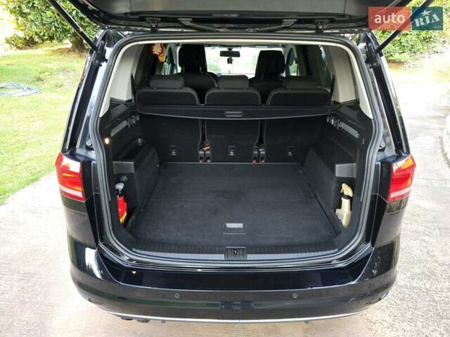 Чорний Фольксваген Туран, об'ємом двигуна 1.97 л та пробігом 240 тис. км за 14700 $, фото 40 на Automoto.ua