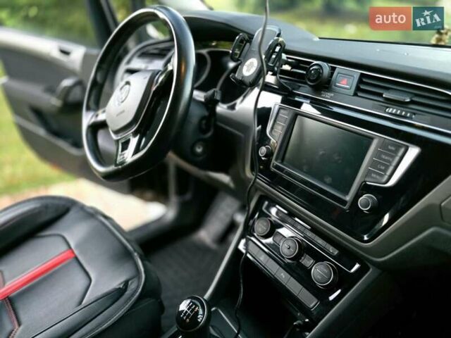 Чорний Фольксваген Туран, об'ємом двигуна 1.97 л та пробігом 240 тис. км за 14700 $, фото 19 на Automoto.ua