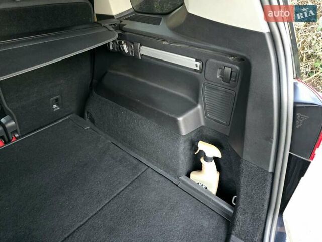 Чорний Фольксваген Туран, об'ємом двигуна 1.97 л та пробігом 240 тис. км за 14700 $, фото 41 на Automoto.ua