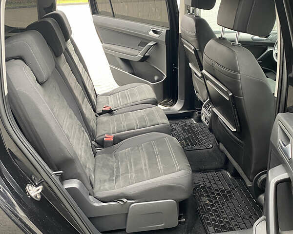 Черный Фольксваген Туран, объемом двигателя 1.97 л и пробегом 242 тыс. км за 14200 $, фото 30 на Automoto.ua