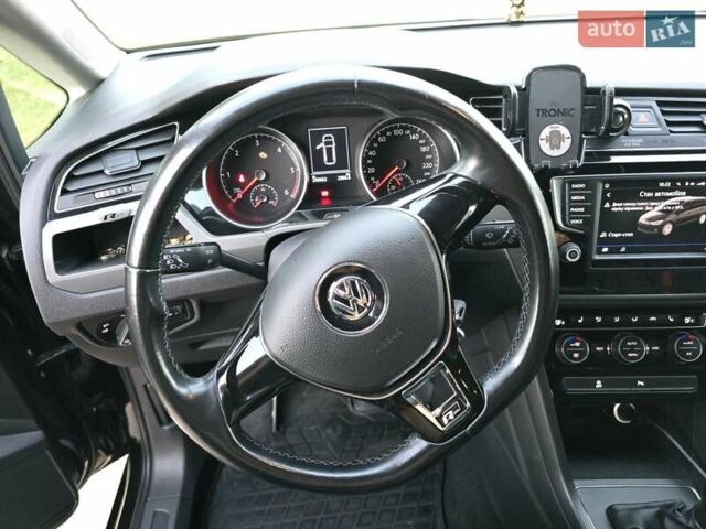 Чорний Фольксваген Туран, об'ємом двигуна 1.97 л та пробігом 240 тис. км за 14700 $, фото 7 на Automoto.ua