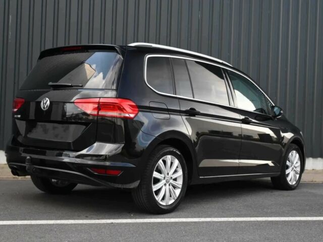 Черный Фольксваген Туран, объемом двигателя 1.8 л и пробегом 53 тыс. км за 16000 $, фото 6 на Automoto.ua