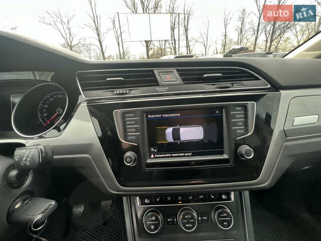 Черный Фольксваген Туран, объемом двигателя 1.6 л и пробегом 197 тыс. км за 14599 $, фото 19 на Automoto.ua