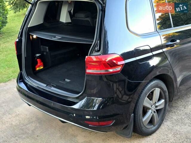 Чорний Фольксваген Туран, об'ємом двигуна 1.97 л та пробігом 240 тис. км за 14700 $, фото 46 на Automoto.ua