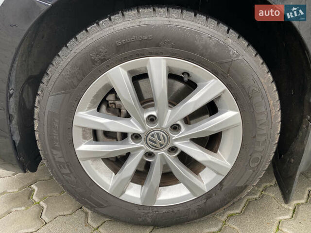 Черный Фольксваген Туран, объемом двигателя 1.97 л и пробегом 242 тыс. км за 14200 $, фото 49 на Automoto.ua