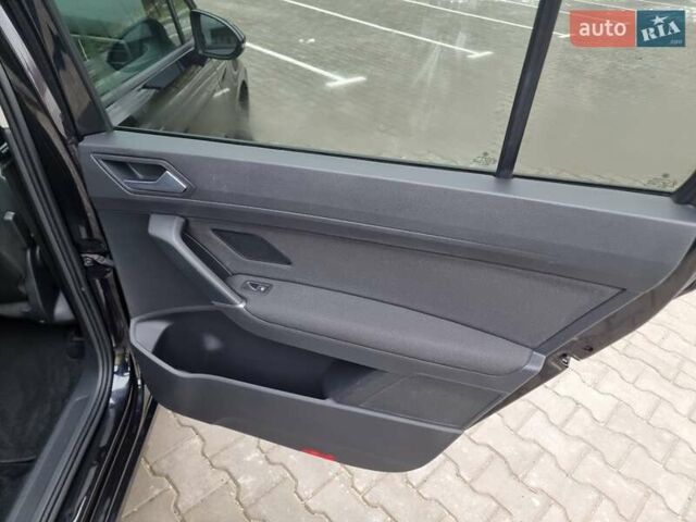 Чорний Фольксваген Туран, об'ємом двигуна 1.6 л та пробігом 207 тис. км за 15800 $, фото 34 на Automoto.ua