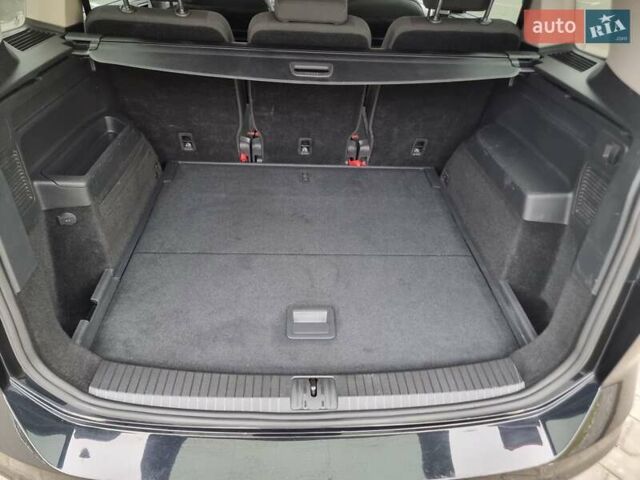 Чорний Фольксваген Туран, об'ємом двигуна 1.6 л та пробігом 207 тис. км за 15800 $, фото 33 на Automoto.ua