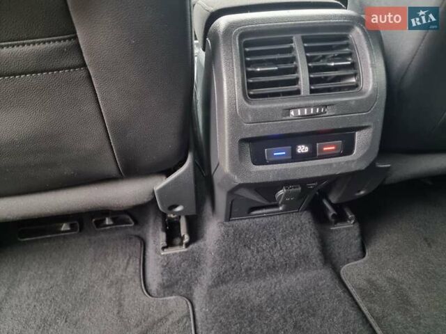 Чорний Фольксваген Туран, об'ємом двигуна 1.6 л та пробігом 207 тис. км за 15800 $, фото 29 на Automoto.ua