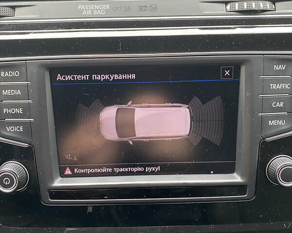 Черный Фольксваген Туран, объемом двигателя 1.97 л и пробегом 242 тыс. км за 14200 $, фото 52 на Automoto.ua