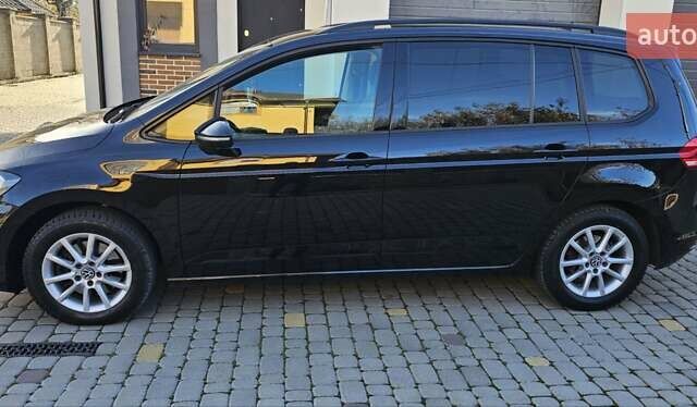 Черный Фольксваген Туран, объемом двигателя 1.6 л и пробегом 197 тыс. км за 14650 $, фото 7 на Automoto.ua