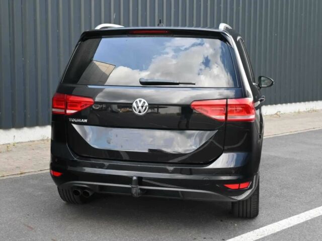 Черный Фольксваген Туран, объемом двигателя 1.8 л и пробегом 53 тыс. км за 16000 $, фото 5 на Automoto.ua