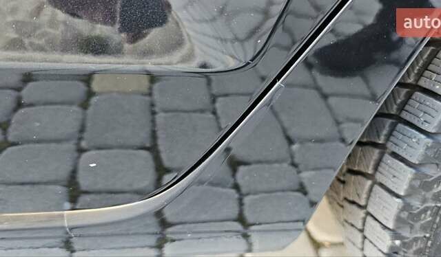 Черный Фольксваген Туран, объемом двигателя 1.6 л и пробегом 197 тыс. км за 14650 $, фото 3 на Automoto.ua