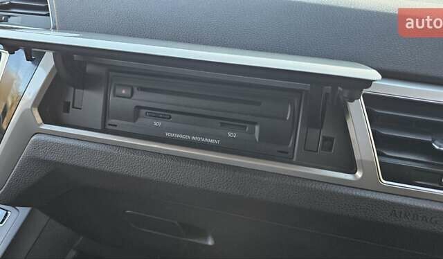 Черный Фольксваген Туран, объемом двигателя 1.6 л и пробегом 197 тыс. км за 14650 $, фото 42 на Automoto.ua