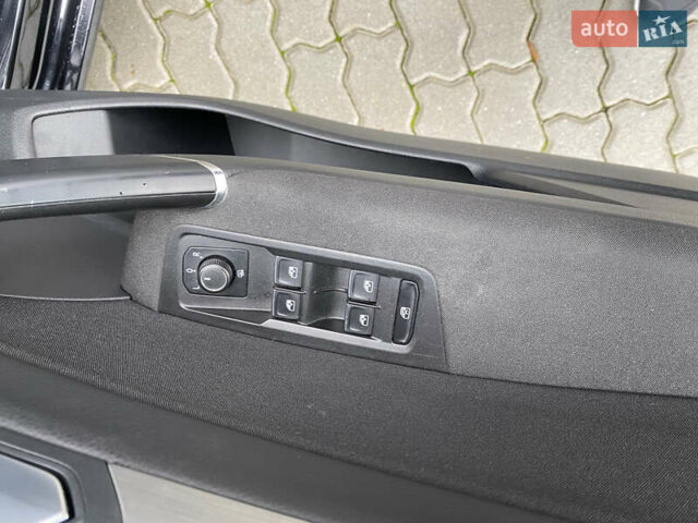 Черный Фольксваген Туран, объемом двигателя 1.97 л и пробегом 242 тыс. км за 14200 $, фото 22 на Automoto.ua