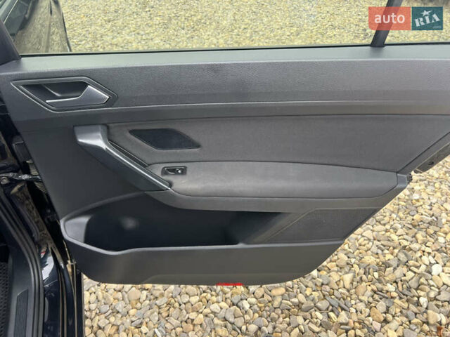 Черный Фольксваген Туран, объемом двигателя 1.6 л и пробегом 197 тыс. км за 14599 $, фото 26 на Automoto.ua