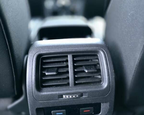 Чорний Фольксваген Туран, об'ємом двигуна 1.97 л та пробігом 240 тис. км за 14700 $, фото 25 на Automoto.ua