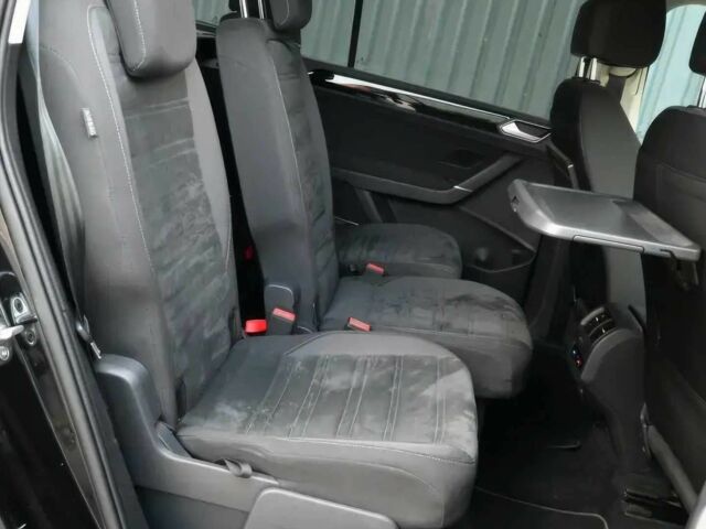 Черный Фольксваген Туран, объемом двигателя 1.8 л и пробегом 53 тыс. км за 16000 $, фото 11 на Automoto.ua