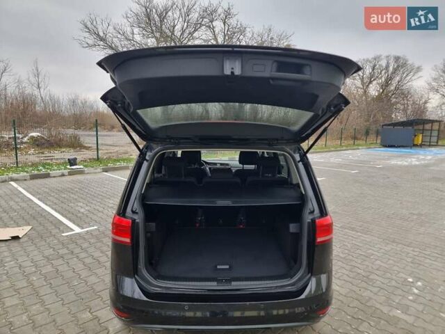 Чорний Фольксваген Туран, об'ємом двигуна 1.6 л та пробігом 207 тис. км за 15800 $, фото 31 на Automoto.ua