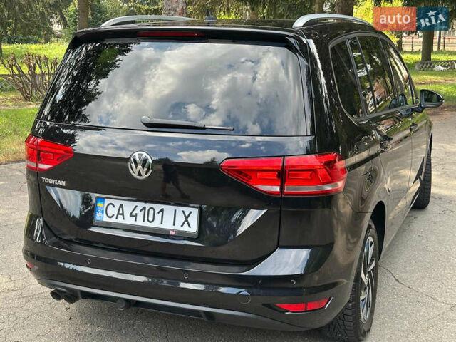 Чорний Фольксваген Туран, об'ємом двигуна 1.97 л та пробігом 260 тис. км за 18000 $, фото 8 на Automoto.ua