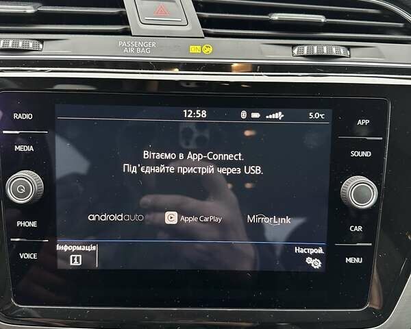 Черный Фольксваген Туран, объемом двигателя 1.6 л и пробегом 162 тыс. км за 16650 $, фото 25 на Automoto.ua