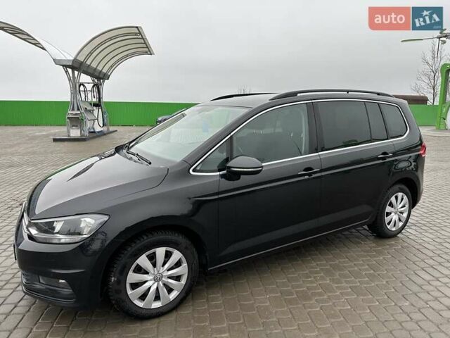Черный Фольксваген Туран, объемом двигателя 1.6 л и пробегом 162 тыс. км за 16650 $, фото 8 на Automoto.ua