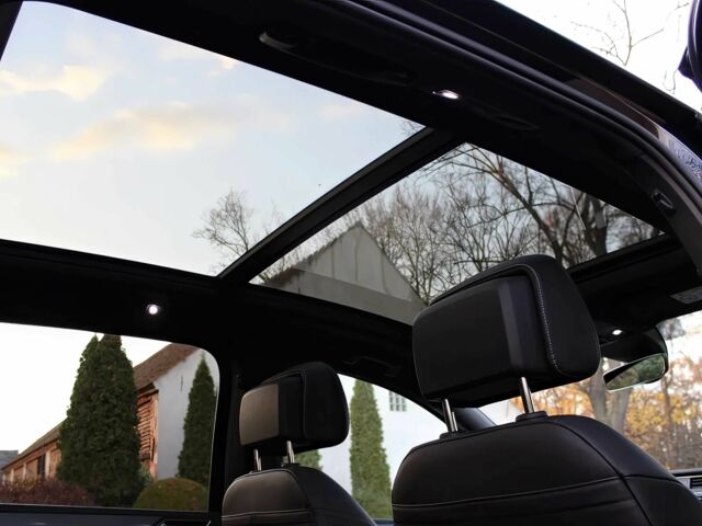 Черный Фольксваген Туран, объемом двигателя 1.8 л и пробегом 39 тыс. км за 5600 $, фото 9 на Automoto.ua