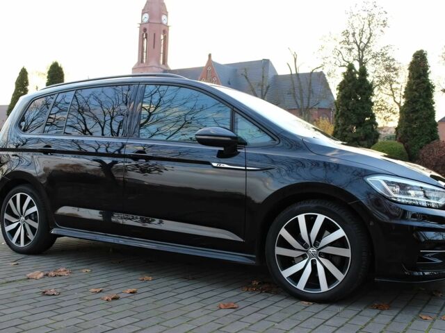 Черный Фольксваген Туран, объемом двигателя 1.8 л и пробегом 39 тыс. км за 5600 $, фото 2 на Automoto.ua