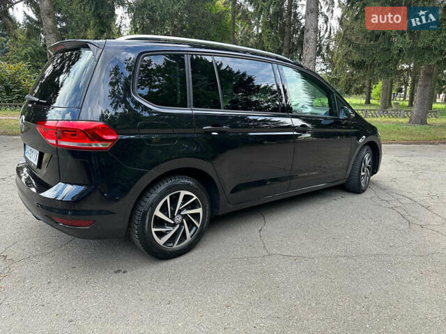 Чорний Фольксваген Туран, об'ємом двигуна 1.97 л та пробігом 260 тис. км за 18000 $, фото 9 на Automoto.ua