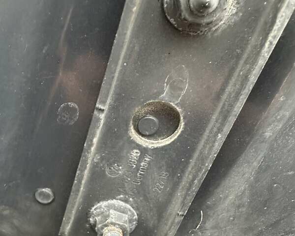 Черный Фольксваген Туран, объемом двигателя 1.6 л и пробегом 162 тыс. км за 16650 $, фото 29 на Automoto.ua