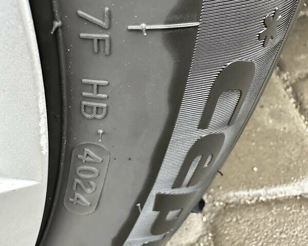 Черный Фольксваген Туран, объемом двигателя 1.6 л и пробегом 162 тыс. км за 16650 $, фото 26 на Automoto.ua