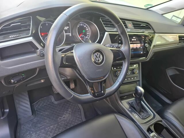 Черный Фольксваген Туран, объемом двигателя 2 л и пробегом 40 тыс. км за 7500 $, фото 6 на Automoto.ua