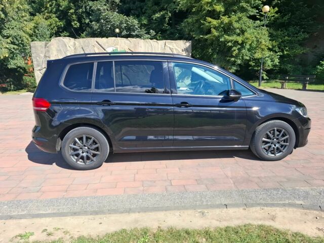 Черный Фольксваген Туран, объемом двигателя 2 л и пробегом 40 тыс. км за 7500 $, фото 5 на Automoto.ua