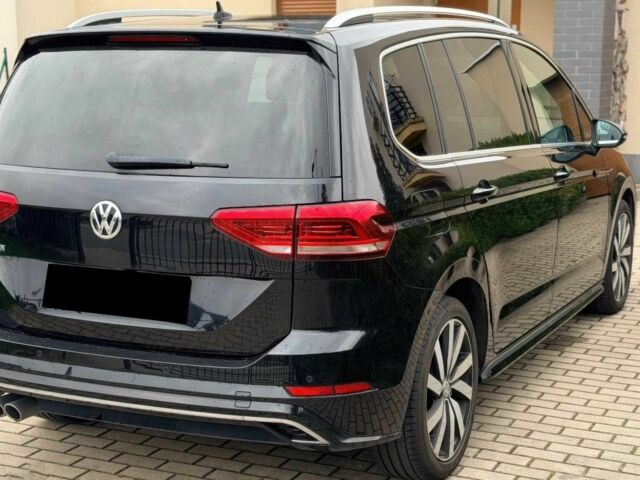 Черный Фольксваген Туран, объемом двигателя 0 л и пробегом 87 тыс. км за 12000 $, фото 3 на Automoto.ua