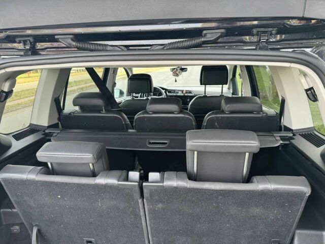 Чорний Фольксваген Туран, об'ємом двигуна 2 л та пробігом 38 тис. км за 12500 $, фото 11 на Automoto.ua