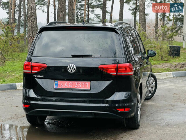 Черный Фольксваген Туран, объемом двигателя 1.97 л и пробегом 220 тыс. км за 14500 $, фото 6 на Automoto.ua
