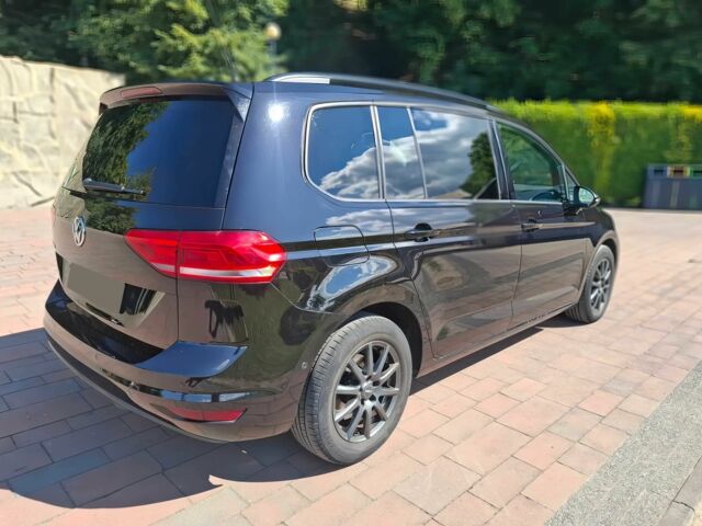 Черный Фольксваген Туран, объемом двигателя 2 л и пробегом 40 тыс. км за 7500 $, фото 3 на Automoto.ua