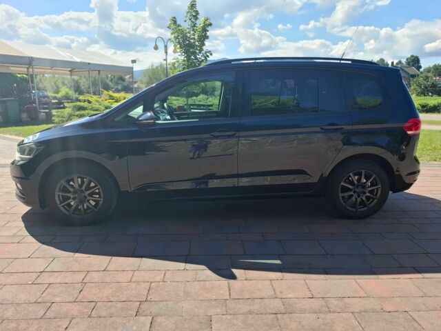 Черный Фольксваген Туран, объемом двигателя 2 л и пробегом 40 тыс. км за 7500 $, фото 2 на Automoto.ua