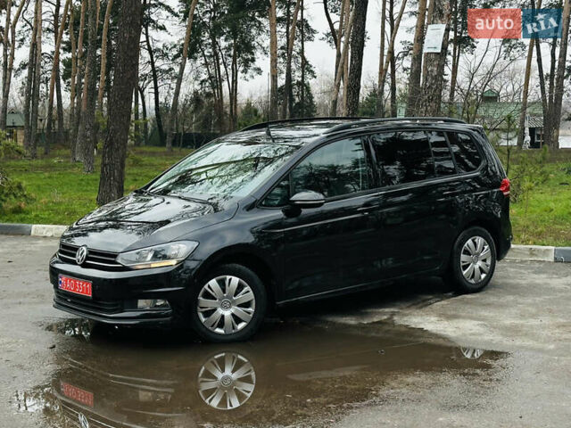 Черный Фольксваген Туран, объемом двигателя 1.97 л и пробегом 220 тыс. км за 14500 $, фото 3 на Automoto.ua