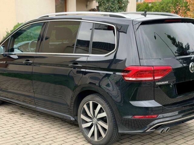 Черный Фольксваген Туран, объемом двигателя 0 л и пробегом 87 тыс. км за 12000 $, фото 2 на Automoto.ua