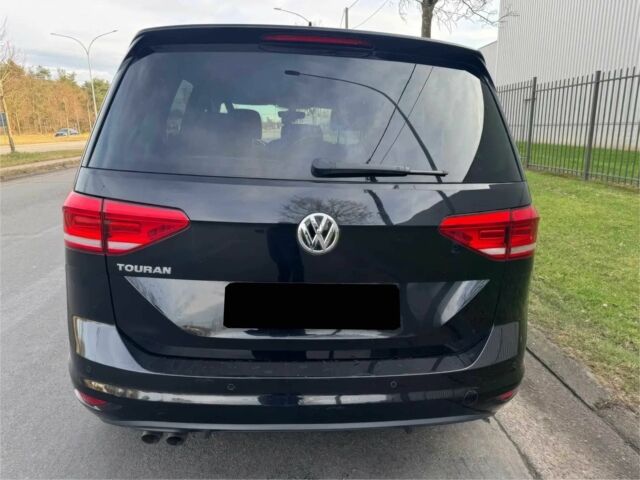 Черный Фольксваген Туран, объемом двигателя 2 л и пробегом 35 тыс. км за 6700 $, фото 5 на Automoto.ua