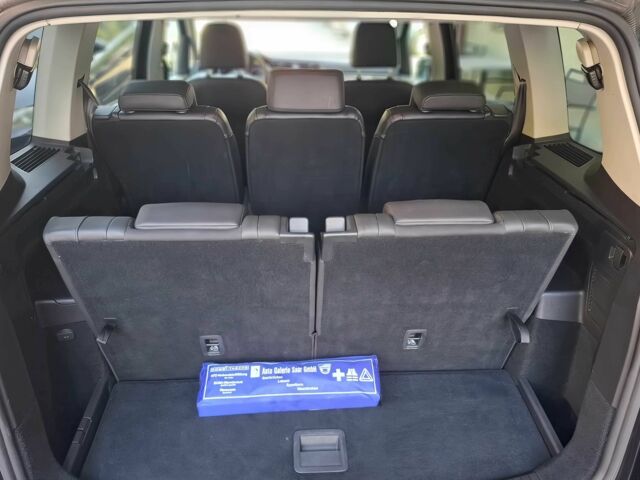 Черный Фольксваген Туран, объемом двигателя 2 л и пробегом 40 тыс. км за 7500 $, фото 10 на Automoto.ua