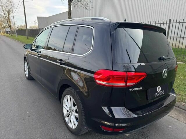 Чорний Фольксваген Туран, об'ємом двигуна 2 л та пробігом 45 тис. км за 6000 $, фото 4 на Automoto.ua