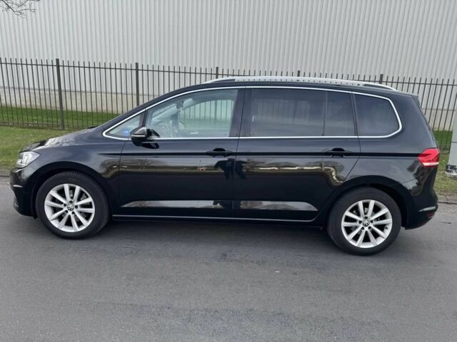 Черный Фольксваген Туран, объемом двигателя 2 л и пробегом 35 тыс. км за 6700 $, фото 3 на Automoto.ua