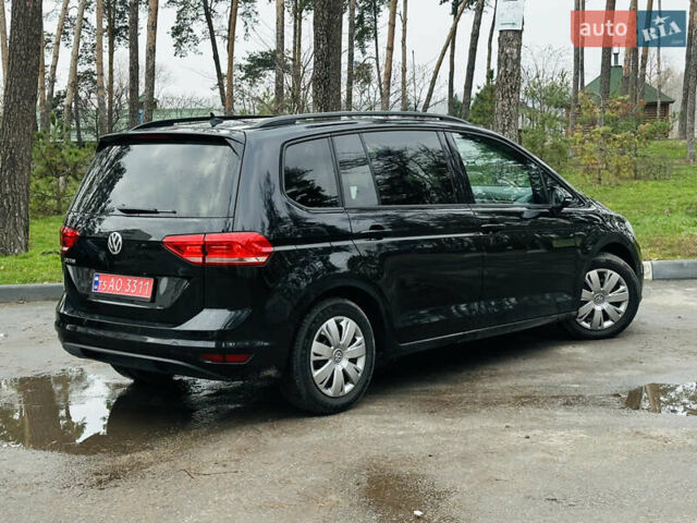 Черный Фольксваген Туран, объемом двигателя 1.97 л и пробегом 220 тыс. км за 14500 $, фото 5 на Automoto.ua