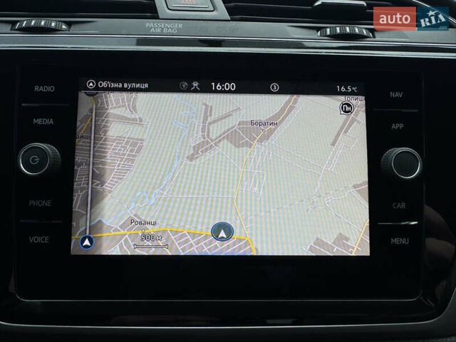 Черный Фольксваген Туран, объемом двигателя 1.97 л и пробегом 225 тыс. км за 17950 $, фото 25 на Automoto.ua