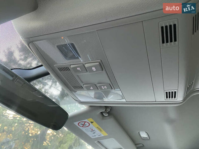 Черный Фольксваген Туран, объемом двигателя 2 л и пробегом 183 тыс. км за 16999 $, фото 34 на Automoto.ua