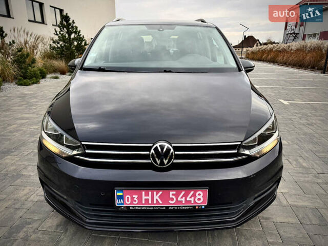 Черный Фольксваген Туран, объемом двигателя 1.97 л и пробегом 225 тыс. км за 17950 $, фото 8 на Automoto.ua