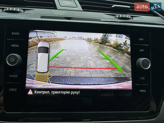 Черный Фольксваген Туран, объемом двигателя 1.97 л и пробегом 225 тыс. км за 17950 $, фото 21 на Automoto.ua