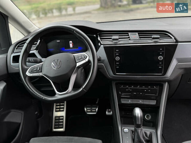 Черный Фольксваген Туран, объемом двигателя 2 л и пробегом 188 тыс. км за 22300 $, фото 11 на Automoto.ua