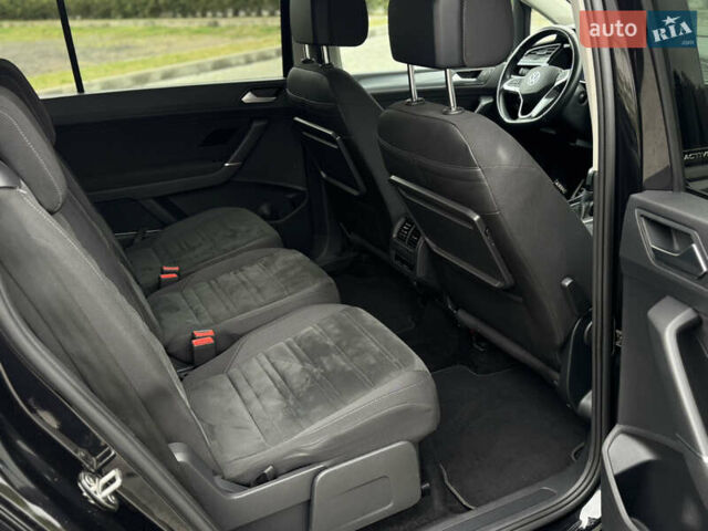 Черный Фольксваген Туран, объемом двигателя 2 л и пробегом 188 тыс. км за 22300 $, фото 22 на Automoto.ua